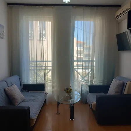 Sunny Day 6 One Bedroom Słoneczny Brzeg